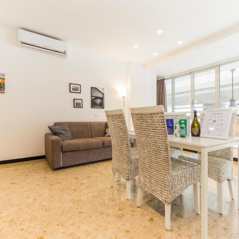 Aquarium View | 4 People | AC | WIFI By Tilo - Appartamento con Vista - 10
