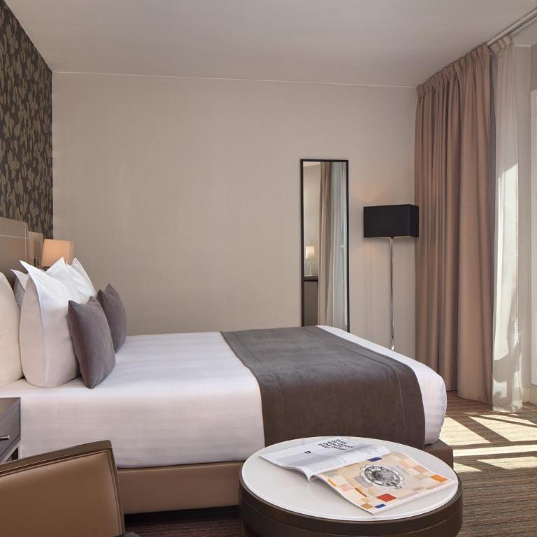 Timhotel Opéra Blanche Fontaine - Chambre Double Supérieure avec Balcon - 1