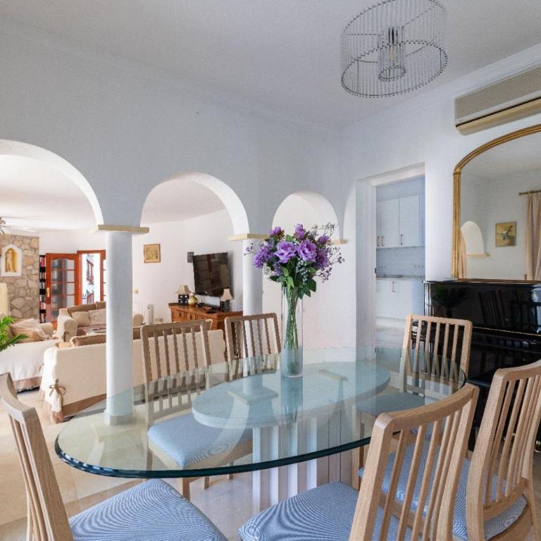 VIVI Homes - Casa Bella - Villa - 3