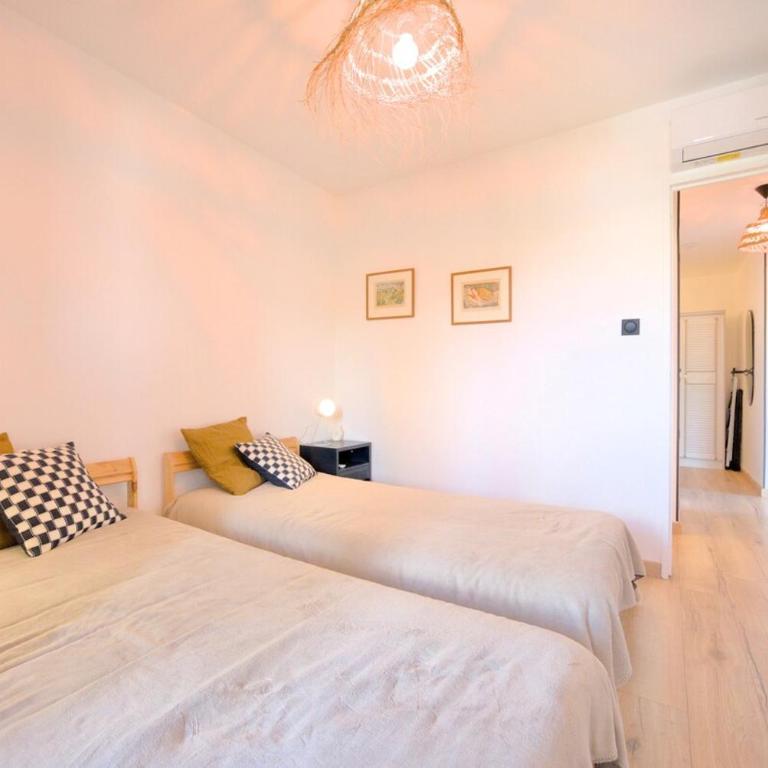 La Mandriote, plage à pied et clim - Apartment mit 1 Schlafzimmer - 2
