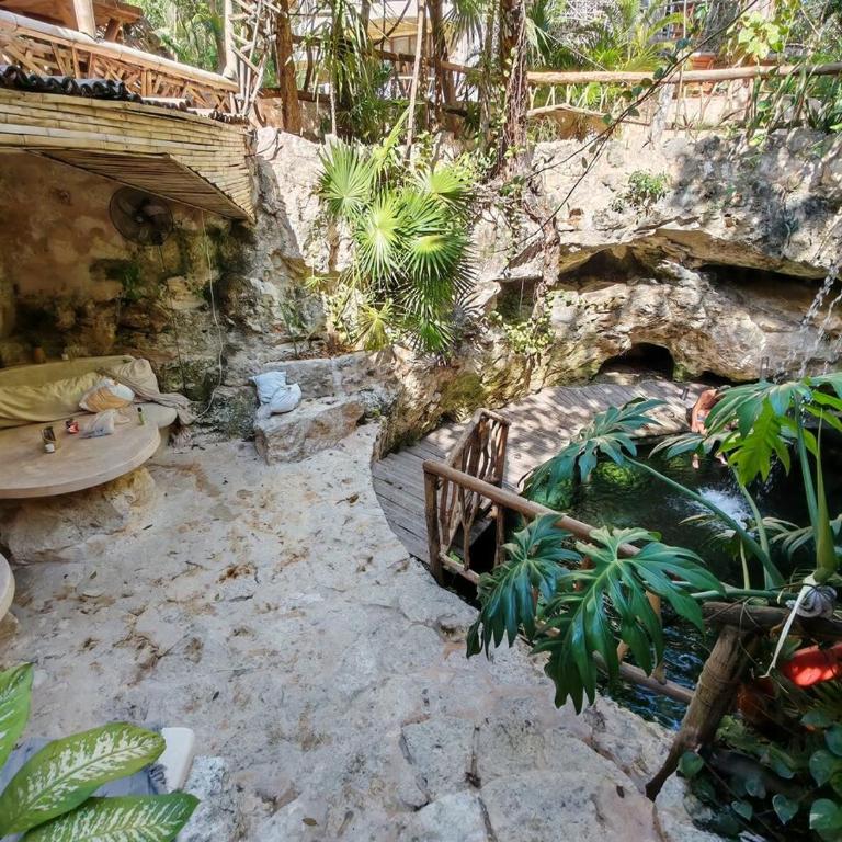 Jacuzzi Retreat Sunrise Haven - Apartamento de 1 dormitorio - 40