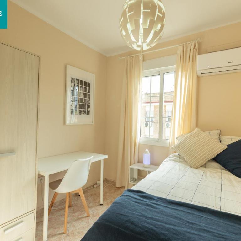 180Home GLAMUROSO APARTAMENTO EN TRIANA - Three-Bedroom Apartment - 20