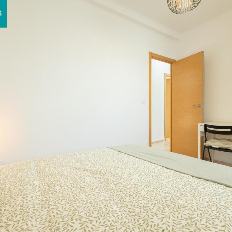 180Home GLAMUROSO APARTAMENTO EN TRIANA - Three-Bedroom Apartment - 22