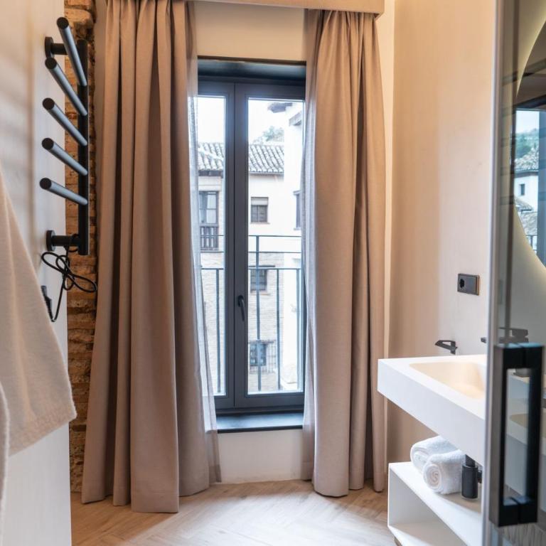 Las Amiras Homes Collection Adults Recommend - Deluxe Double Room with Bath - 31