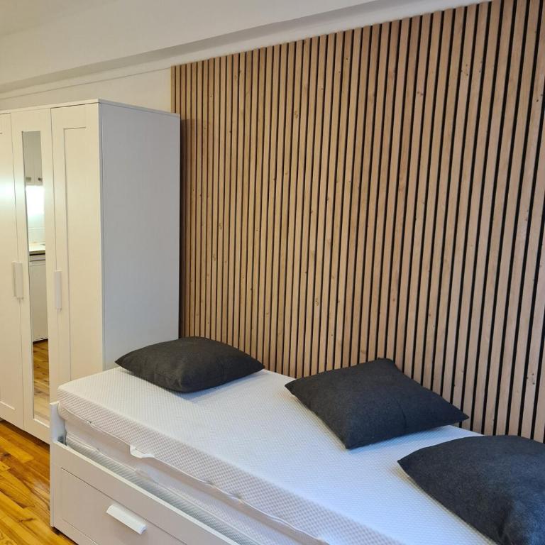 Studio cosy avec clim et jardin - Appartement 1 Chambre - 11