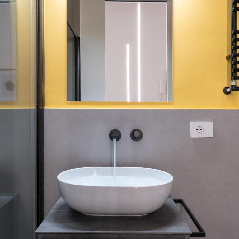 Sotto al letto del Papa - Borgo Pio - Vaticano - Appartamento con 2 Camere da Letto - 53