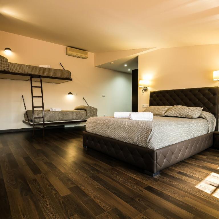 Hotel Montmar - Habitación Familiar - 2