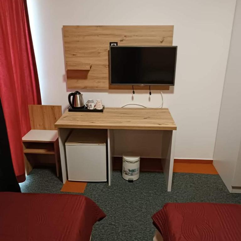 Hotel Brkić Sarajevo Airport - Free Parking - Superior Dvokrevetna Soba sa Zasebnim Krevetima - 6