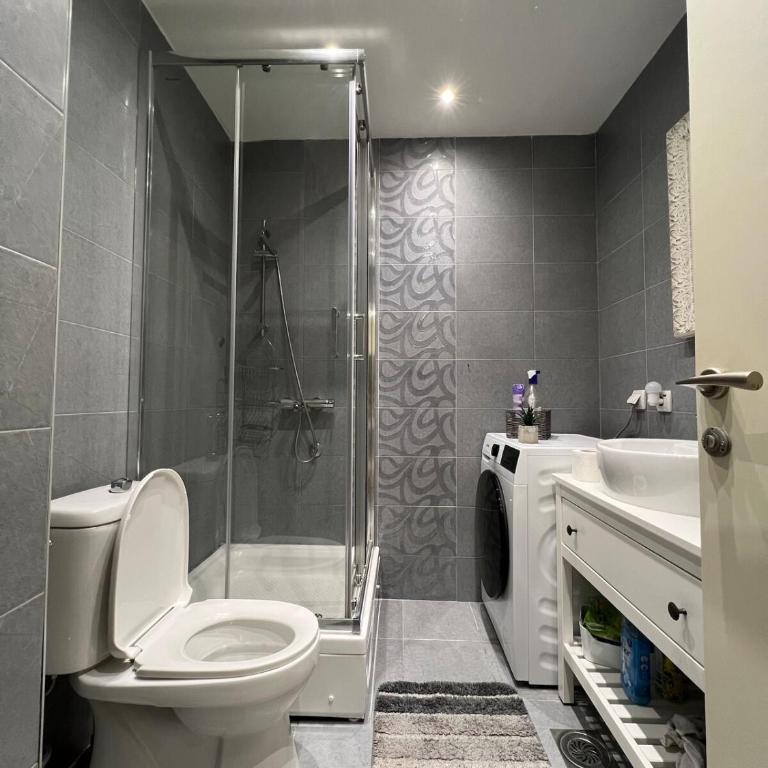 A spacious and stylish apartment, Dorćol - Apartman sa 1 Spavaćom Sobom i Pogledom - 18