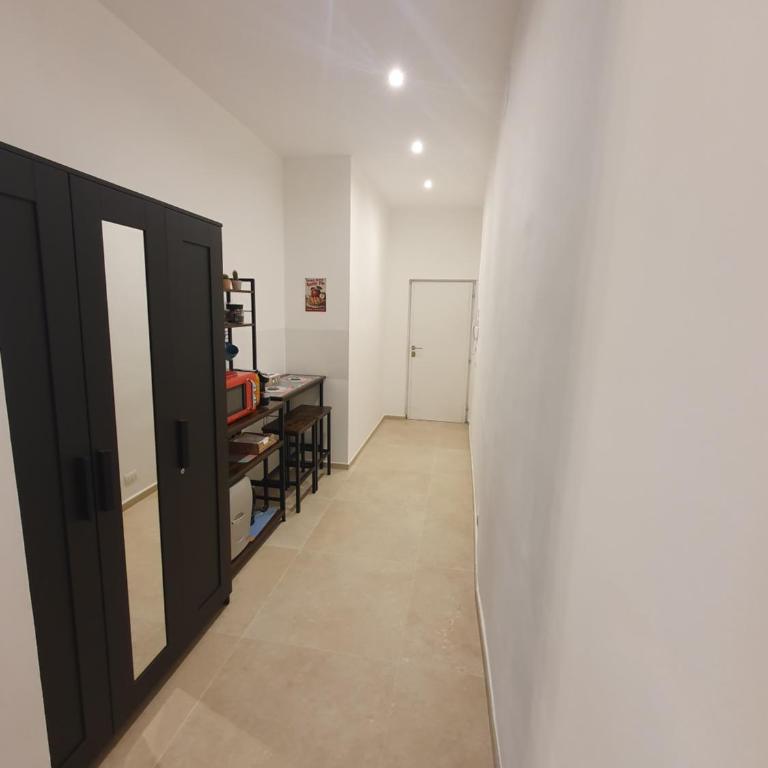 Pitti Rainbow - Double Room with Private Bathroom - 10