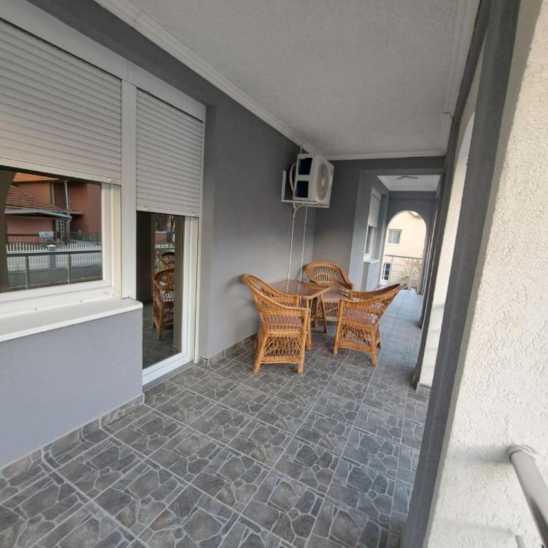 VILA RUŽA - Grand apartman 1 - Apartman sa 3 Spavaće Sobe - 11