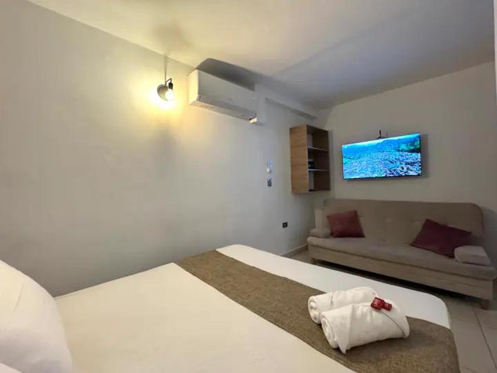 TheLuxe Boutique la 70 Medellin - Habitación Deluxe - 1 cama grande - 3