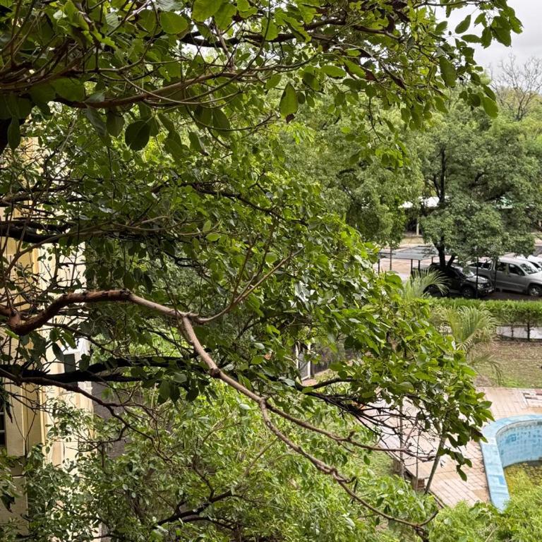 Departamento para 3 personas cerca del Estadio Único Madre de Ciudades, Terminal de Ómnibus, Hospital Independencia, Facultad de Medicina, Centro y Sanatorio Alberdi - Apartamento de 2 dormitorios - 16