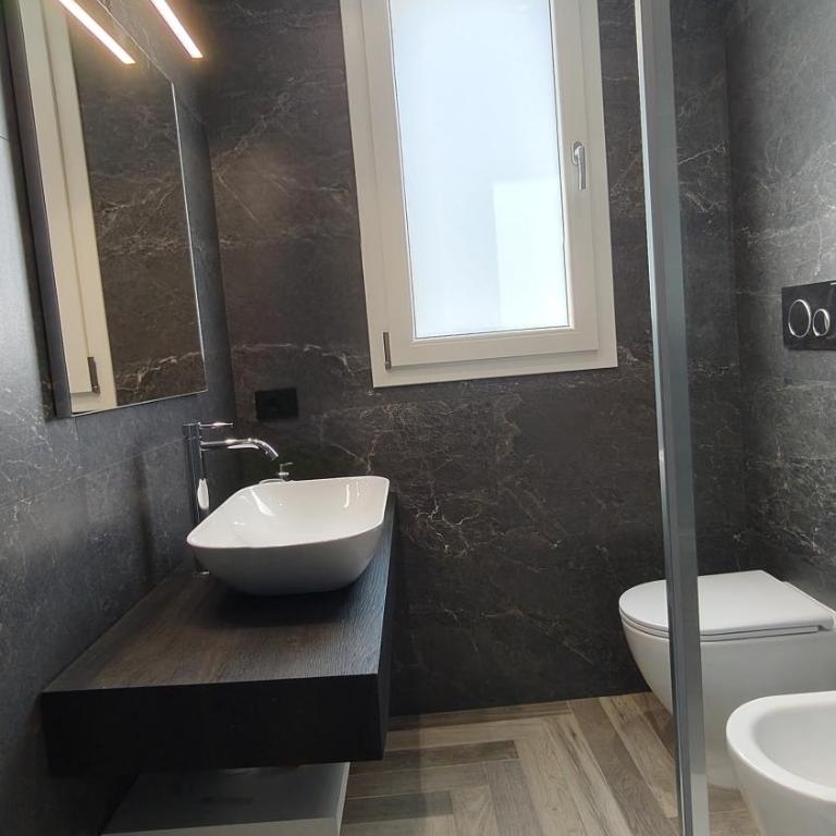 Stanza idromassaggio 2 - Camera Matrimoniale con Bagno Privato - 14