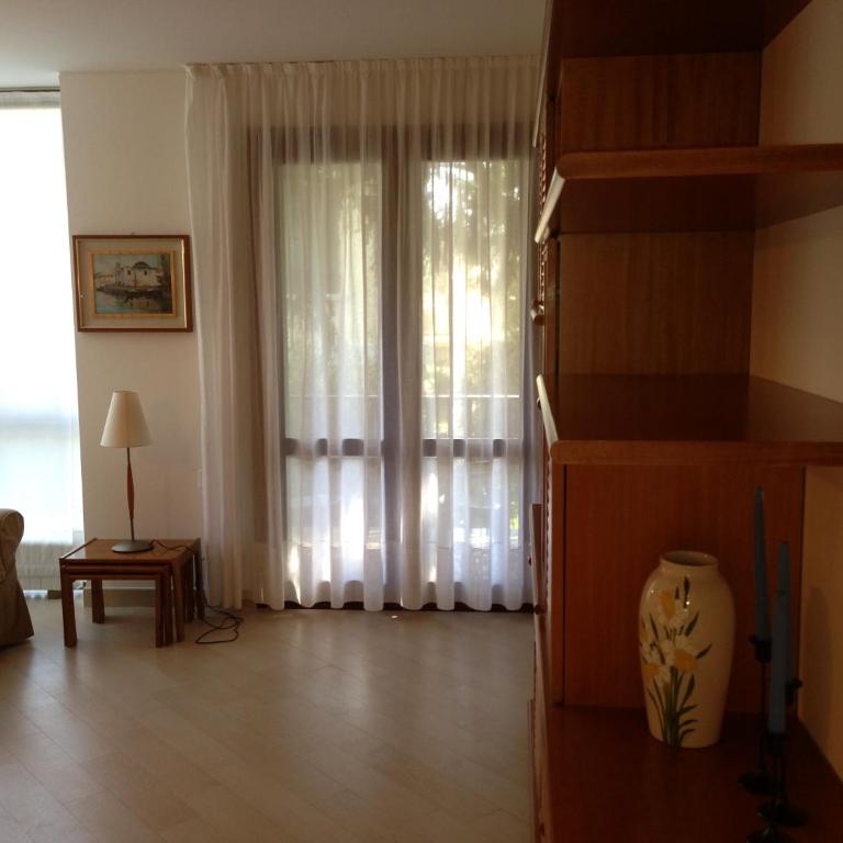 apartment Zagara - Gardone Riviera center - Appartamento con 1 Camera da Letto, Balcone e Vista Lago Parziale - 21