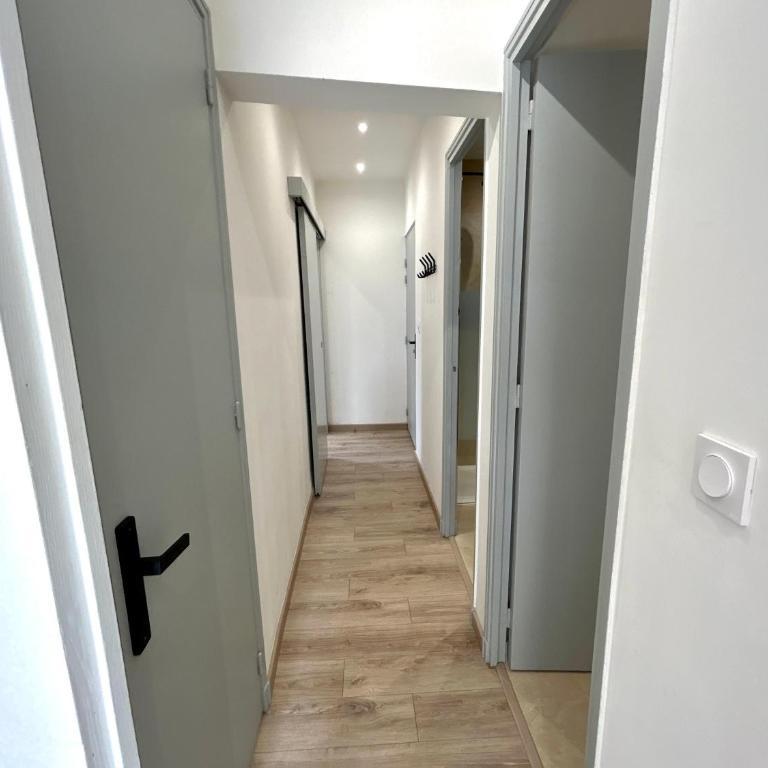 Jolie T2 Centre Historique d'Avignon au 2ème étage - Apartment mit 1 Schlafzimmer - 10