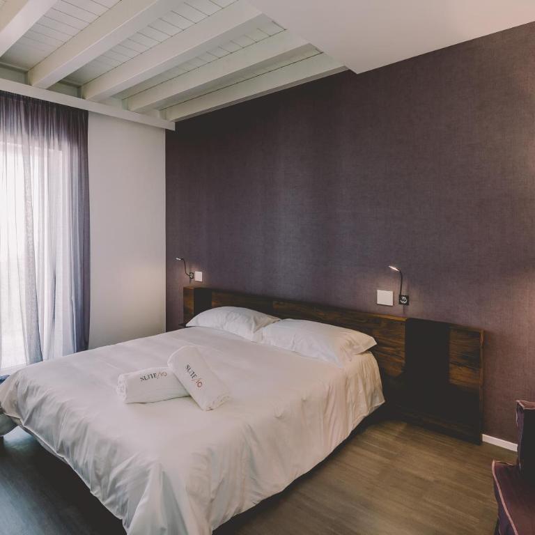 Suite 10 Home Design & Spa - Suite con 1 Camera da Letto e Balcone - 11