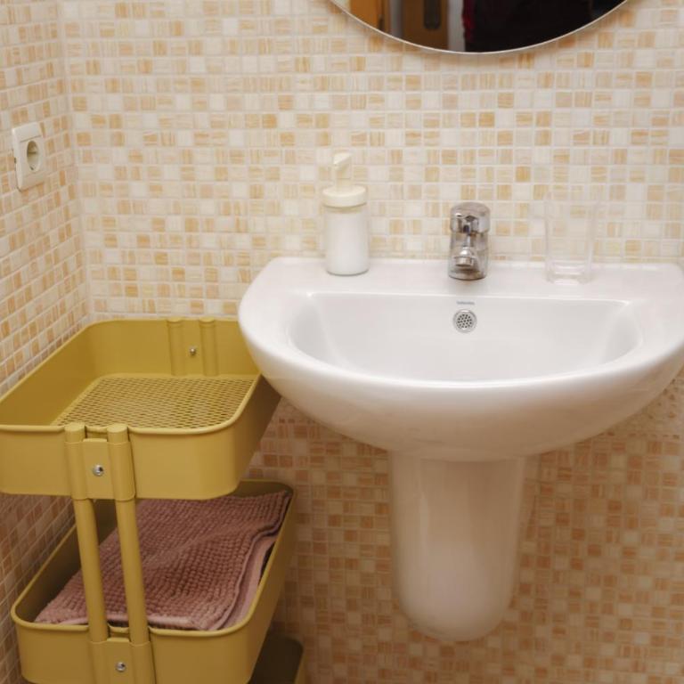 Ático con Piscina, Terraza, Parking y vistas en Las Salinas - Two-Bedroom Apartment - 36