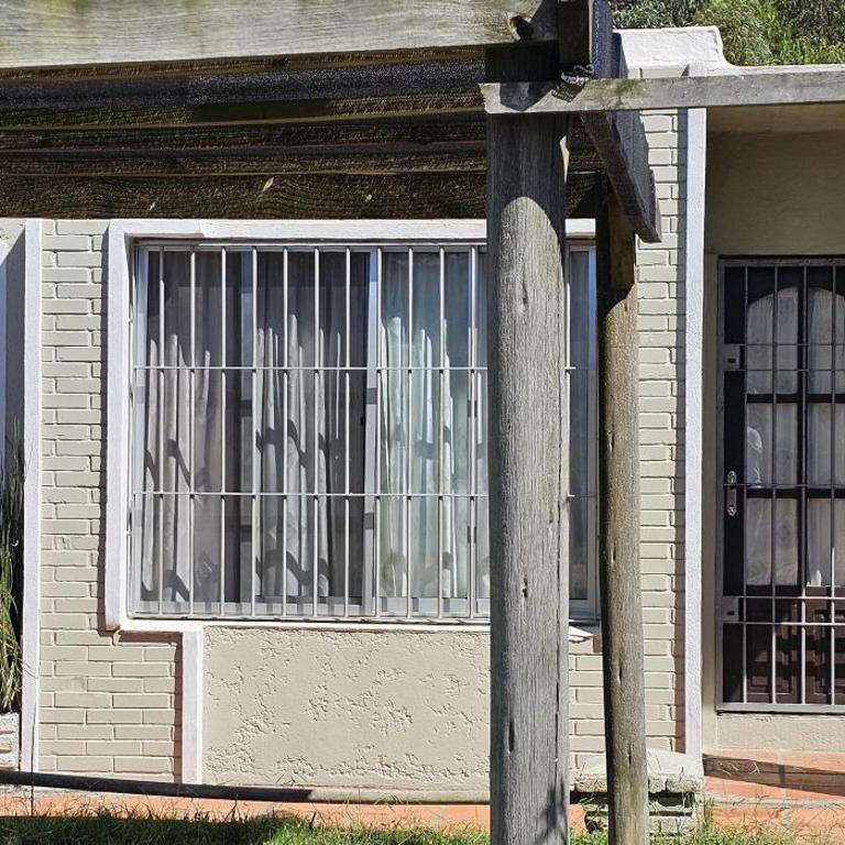 Casas FERDI - Two-Bedroom House - 2