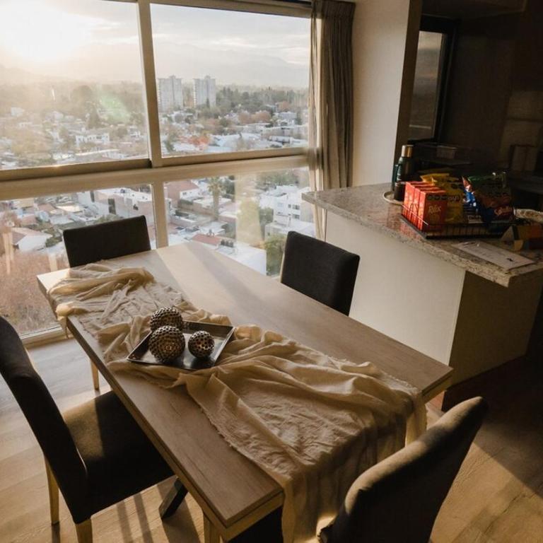 Exclusivo piso 11 para 4 huéspedes en Mendoza - Apartamento de 2 dormitorios - 55