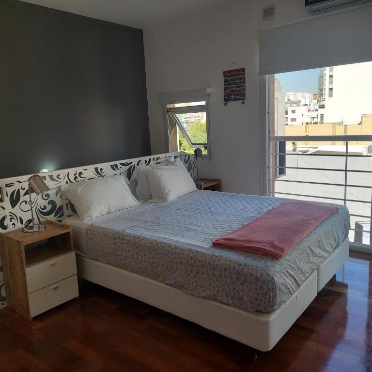 Hermoso Dúplex en Villa Crespo - One-Bedroom Apartment - 32
