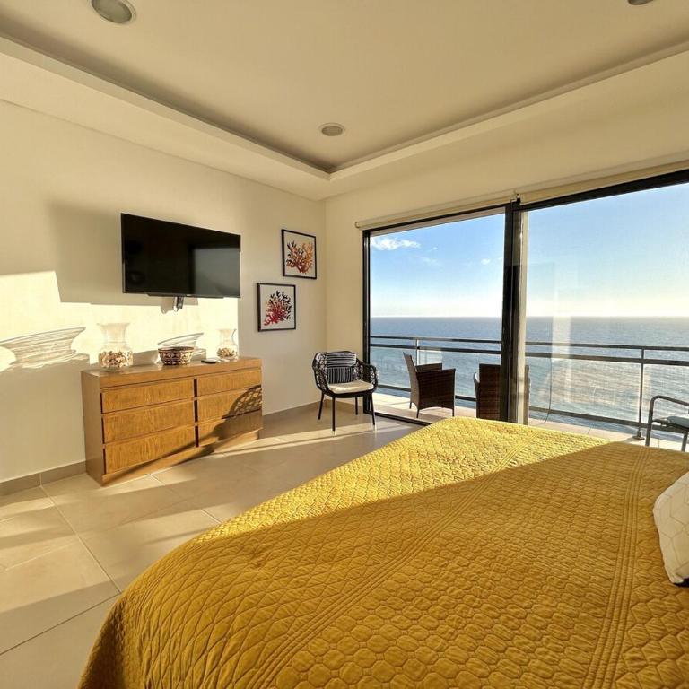 Depa con espectacular vista al mar a pie de playa Torre perla 1102 - Three-Bedroom Apartment - 41