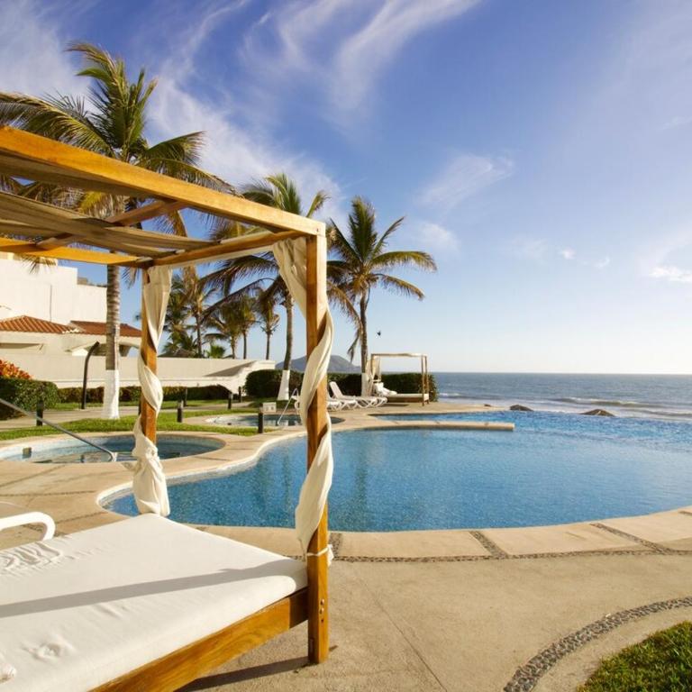 Depa con espectacular vista al mar a pie de playa Torre perla 1102 - Three-Bedroom Apartment - 53