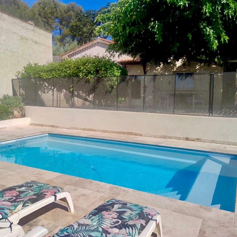 Gite des Ecureuils, vue mer, piscine privée, parking, climatisation - Maison 2 Chambres - 18