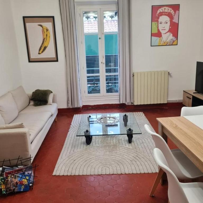 Appartement Duplex nimes centre160m2 climatisation 3 chambres avec parking - Appartamento con Vista Città - 1