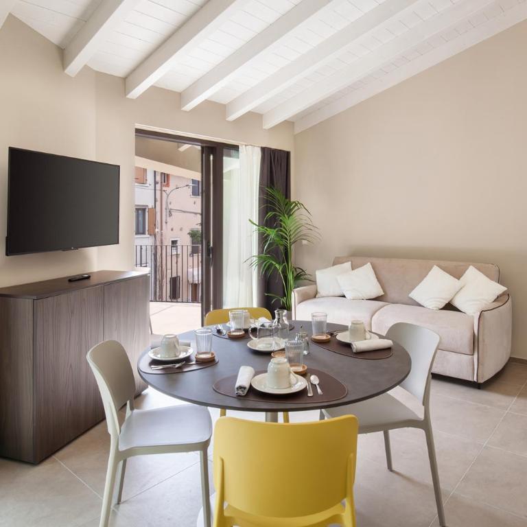 Villa Carlotta - Appartamento con 2 Camere da Letto e con Vista - 11
