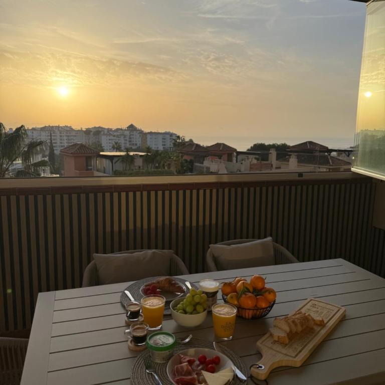 Apartmán Andalusie - Two-Bedroom Apartment with Sea View - 70