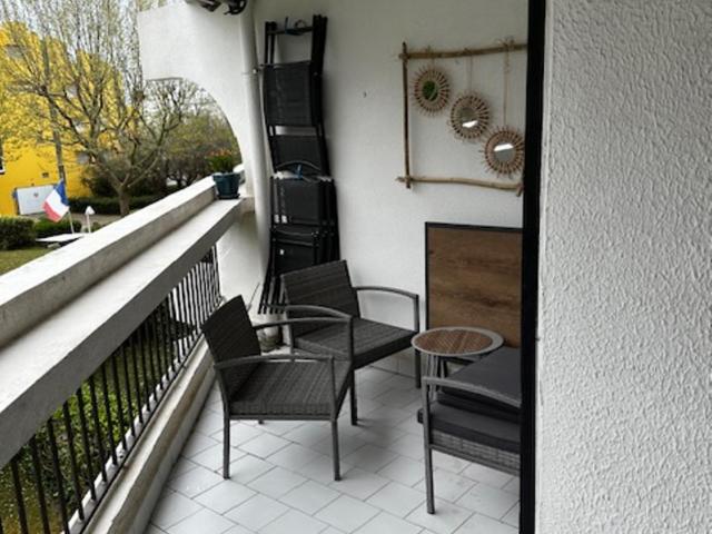 Au couchant, studio pour 4 adultes et 1 enfant N69 - Studio-Apartment mit Balkon - 17