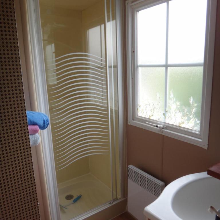 Grand Mobil Home Camping "Les Pins Maritimes" 4 étoiles 200m de la Plage - Mobile Home - 22