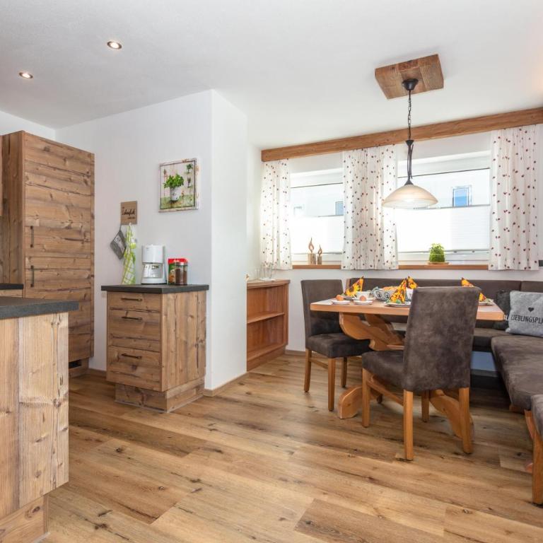 Ferienwohnungen Recherhof - Apartment mit 2 Schlafzimmern - 24