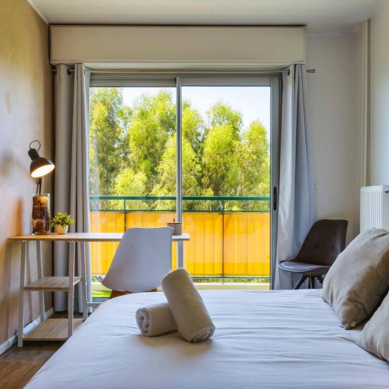 Appart 2 ch Vue Mer & Montagne, Terrasse, Parking - Two-Bedroom Apartment - 8