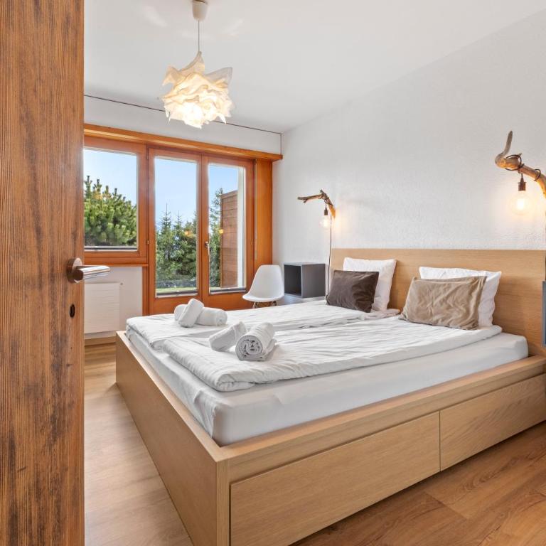 Appartement avec terrasse, proche du centre - One-Bedroom Apartment - 1
