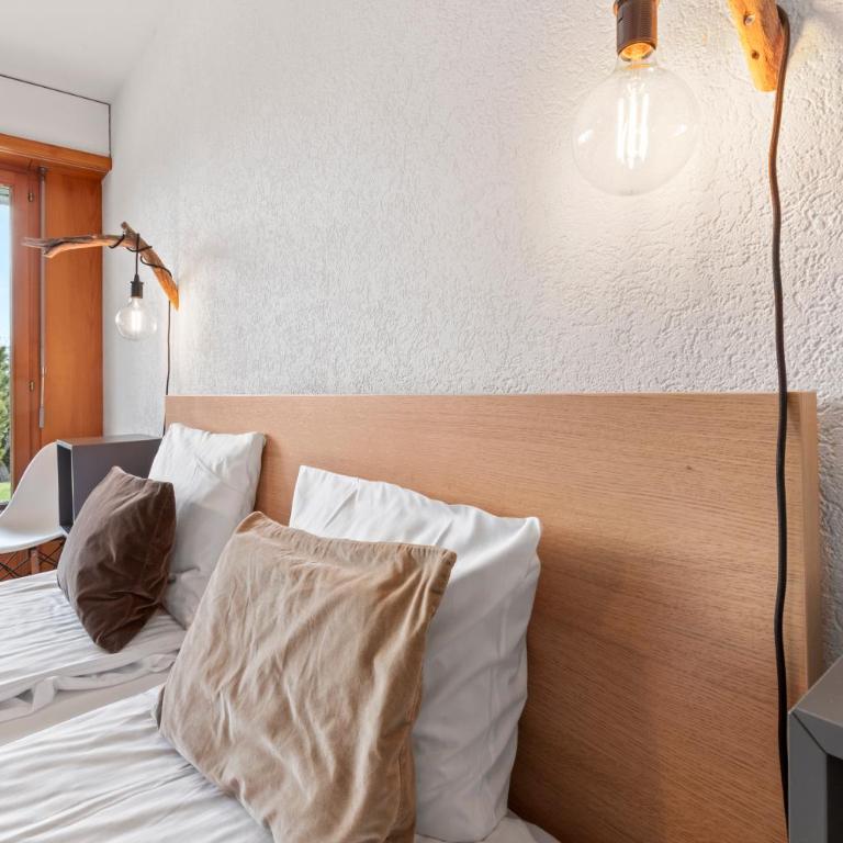 Appartement avec terrasse, proche du centre - One-Bedroom Apartment - 11