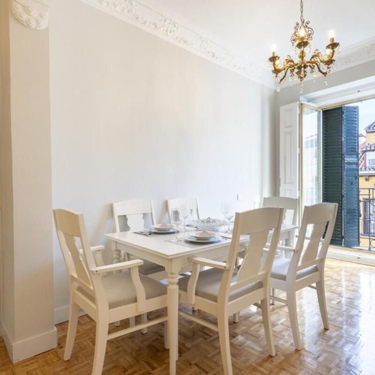 Cozy apartment with balconies in the center of Temporal TOL254 - Apartamento de 3 dormitorios - 1