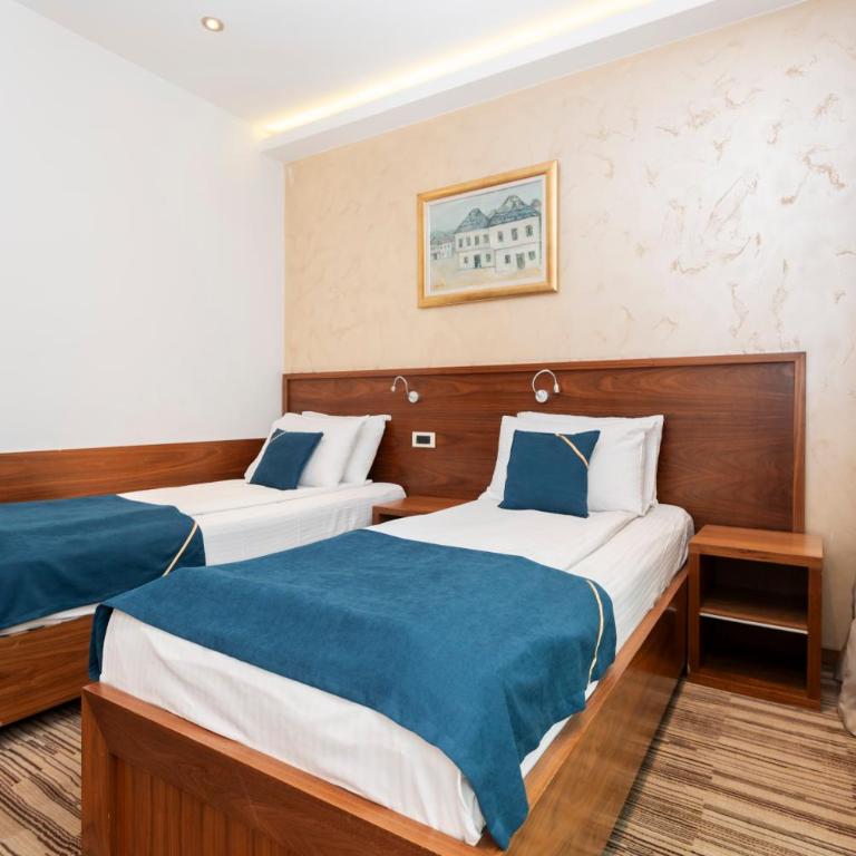Hotel Bistrik City Center - Superior Twin Room - 6