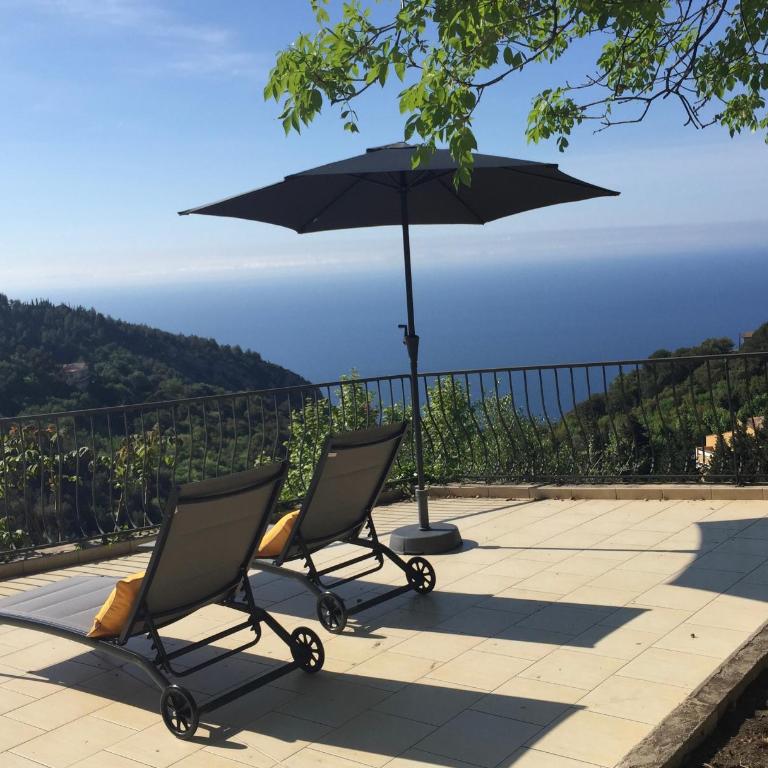 Appartement Eze Village proche Monaco fabuleuse vue mer et vieux village - Appartement 2 Chambres - 24