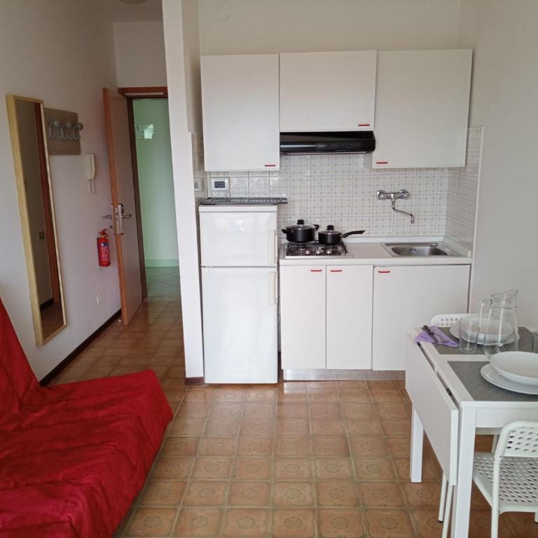 Functional studio flat in a residence in Caorle - Appartamento - 2