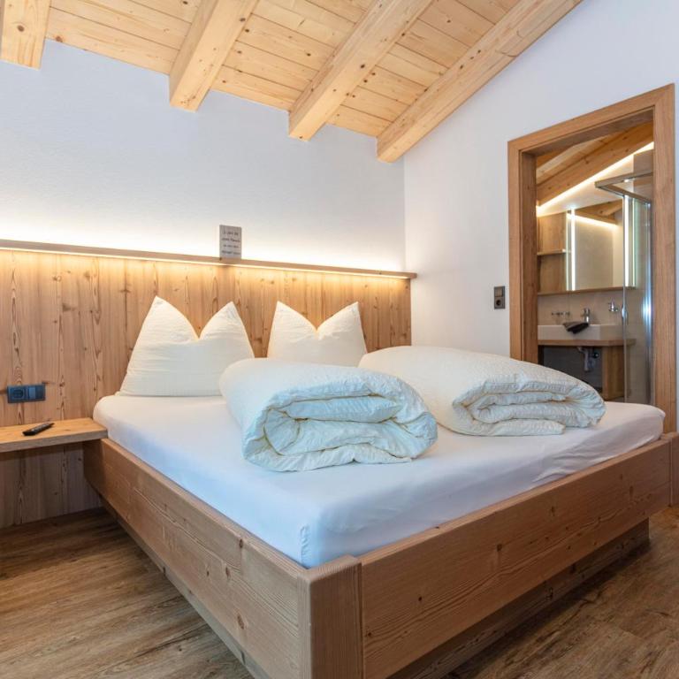 Ferienwohnungen Recherhof - Apartment mit 2 Schlafzimmern und Dusche - 17