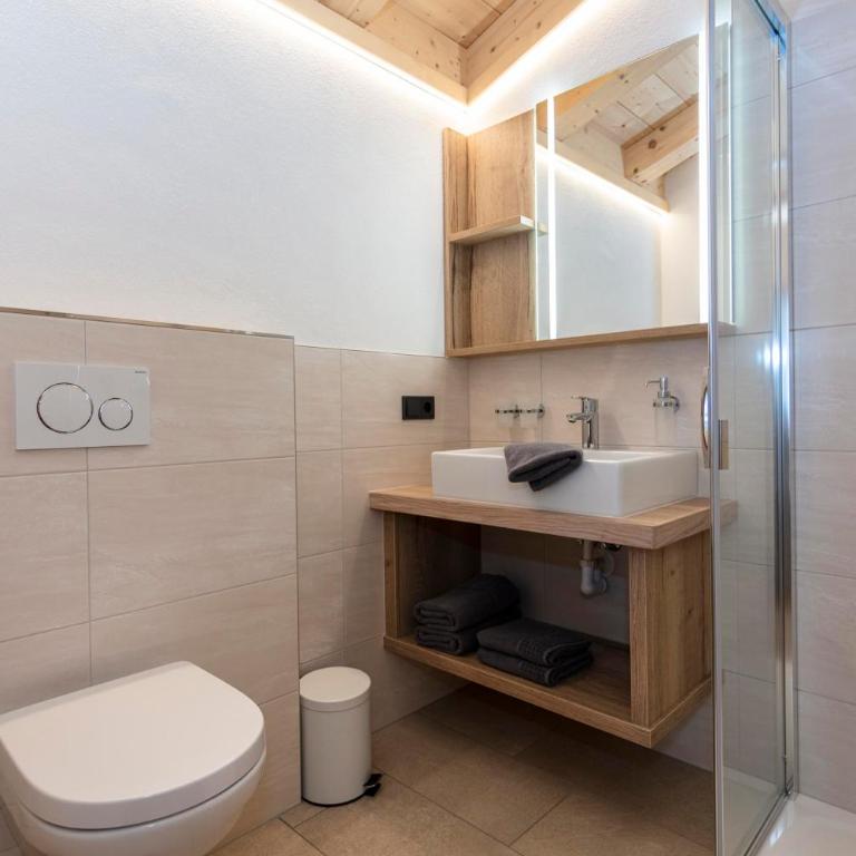 Ferienwohnungen Recherhof - Apartment mit 2 Schlafzimmern und Dusche - 22