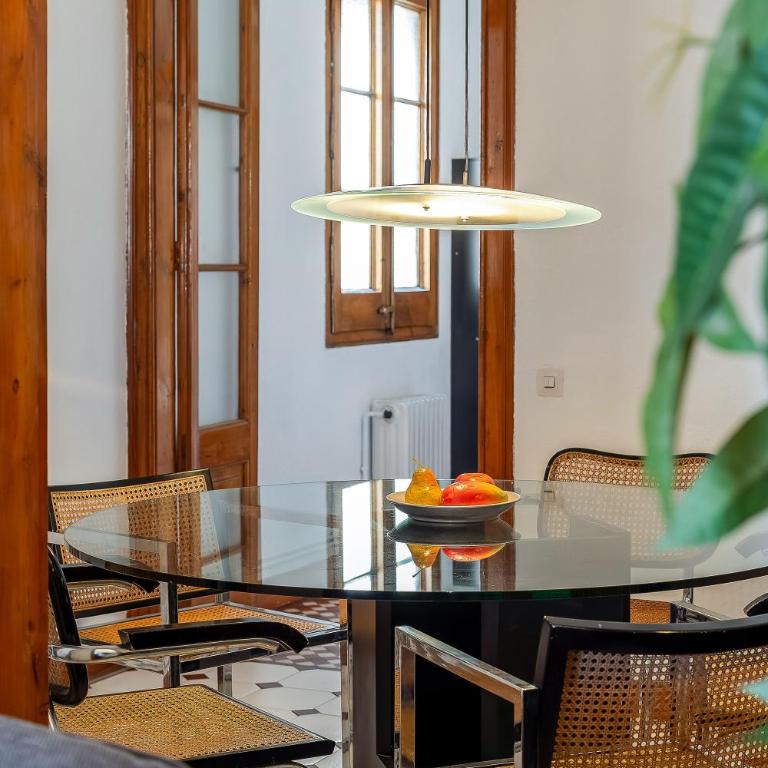 Canela Homes BARCELONA VLC306 - Two-Bedroom Apartment - 13