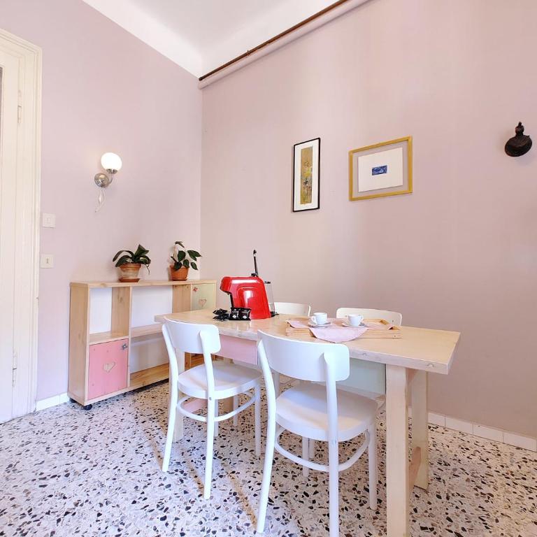 B7 Hostal - Single Room - 4