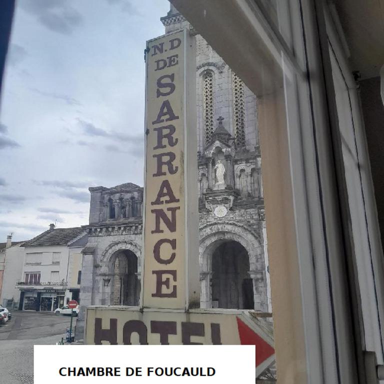 VUE DE REVE CHAMBRE dans APPARTEMENT DE STANDING - vous faites le ménage-Very good prices but you have to cle-an th-e flat - Camera Matrimoniale Deluxe - 13
