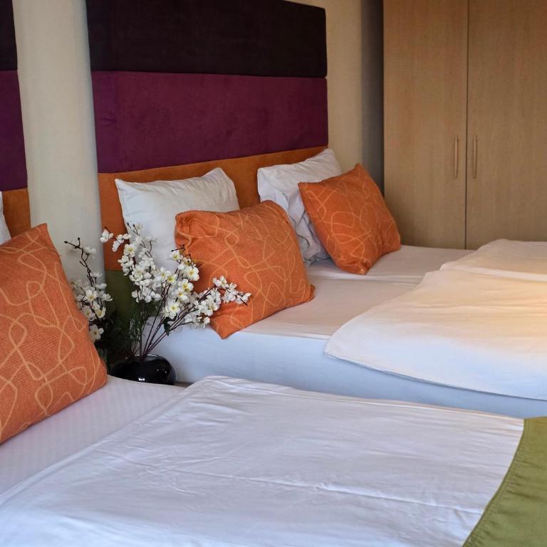 Hotel Hecco - Trokrevetna Soba - 4