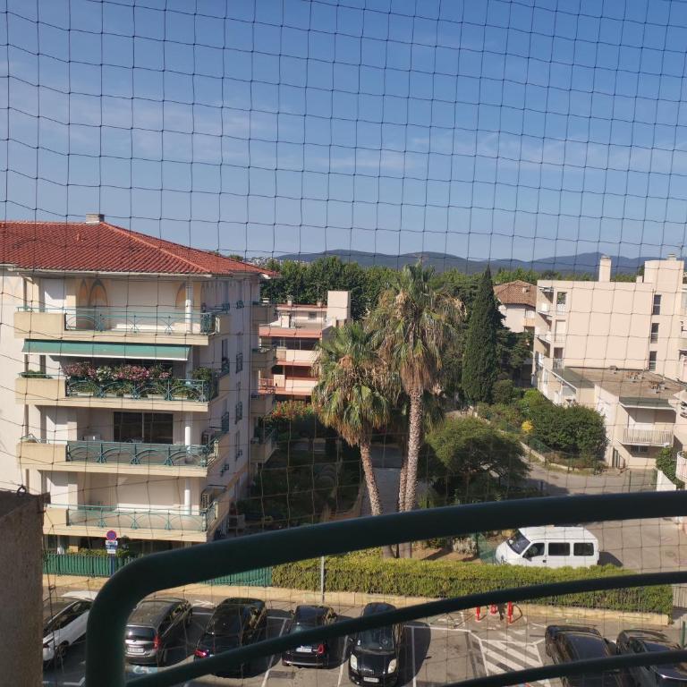 Fréjus location bord de Mer Piscine Parking Terrasse Wifi - Apartment mit 1 Schlafzimmer - 17