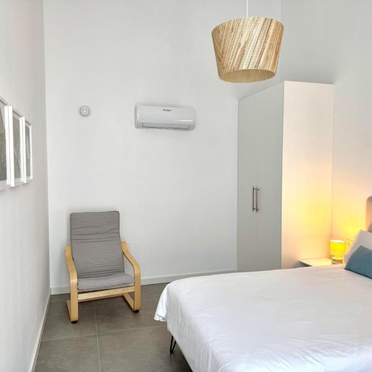 Main Lofts Valencia - One-Bedroom Premium Apartment - 6