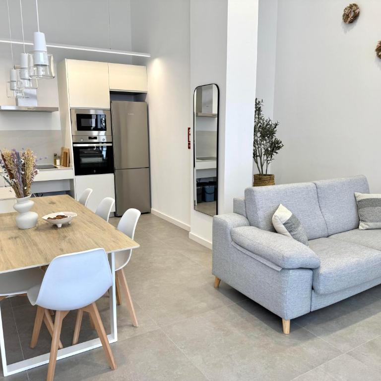 Main Lofts Valencia - One-Bedroom Premium Apartment - 9
